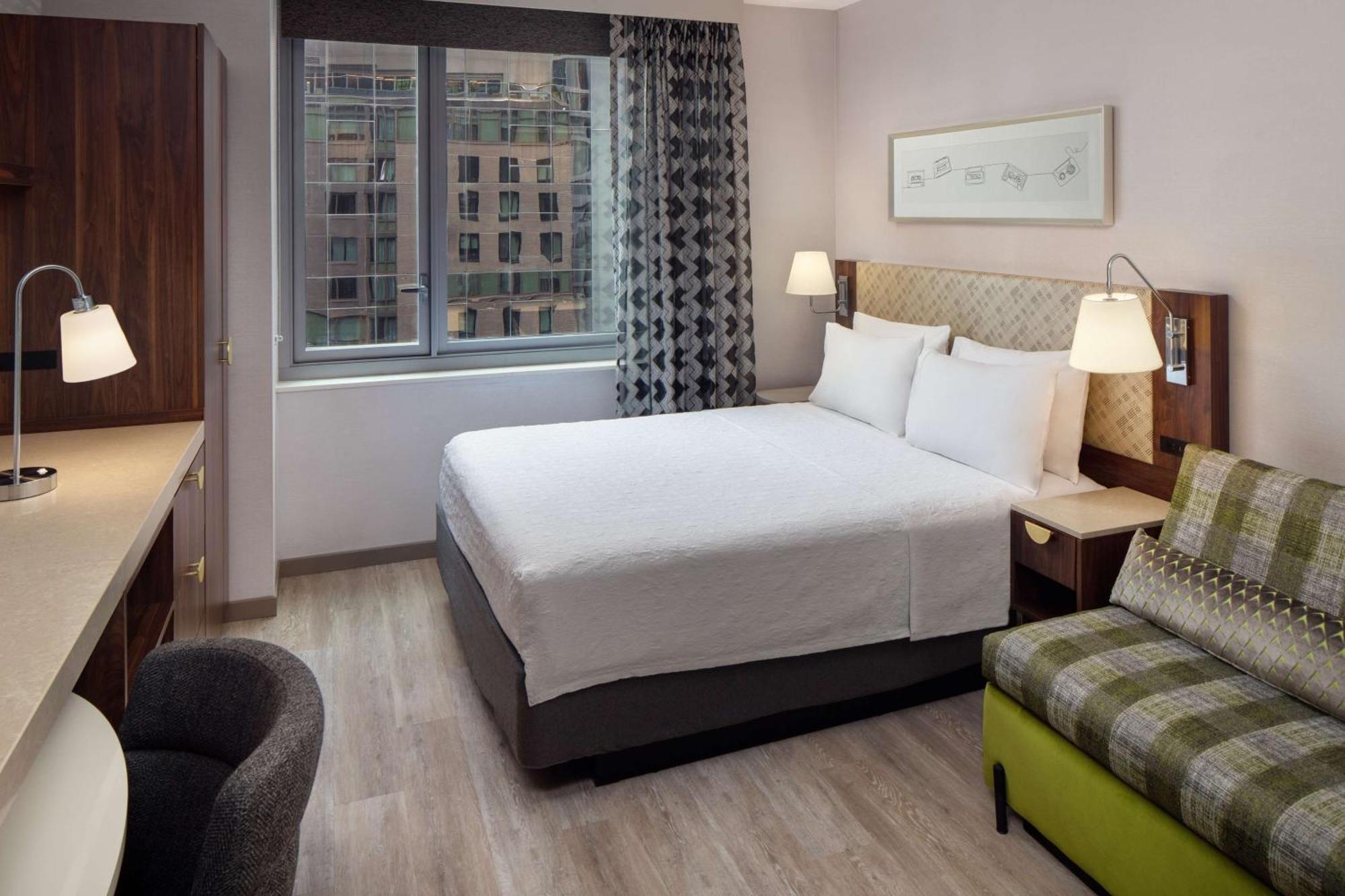 Home2 Suites By Hilton New York Times Square Exterior foto